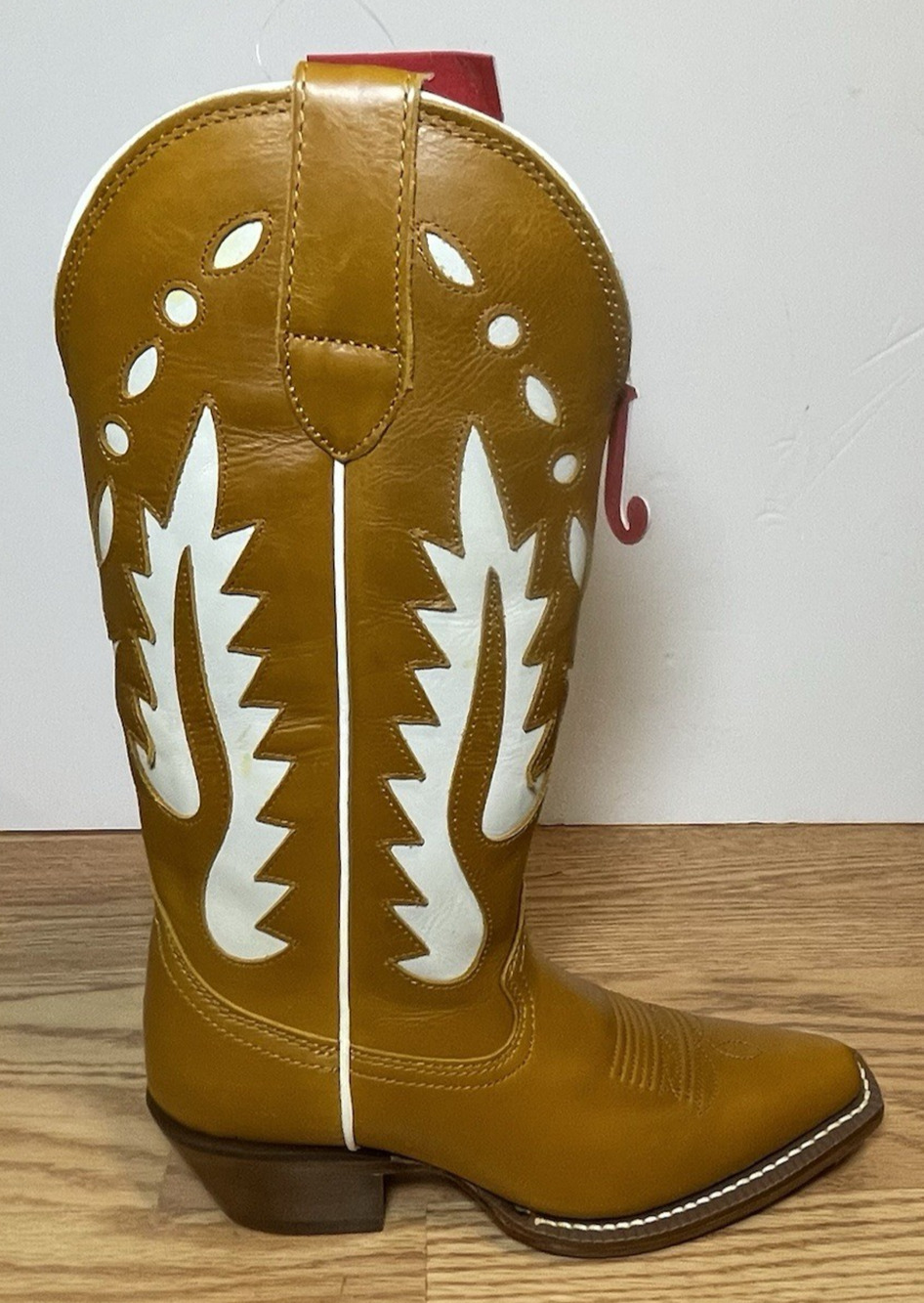 Justin Faye Cognac Cowhide Western Boots Women’s Size 6.5 B Style VN4441